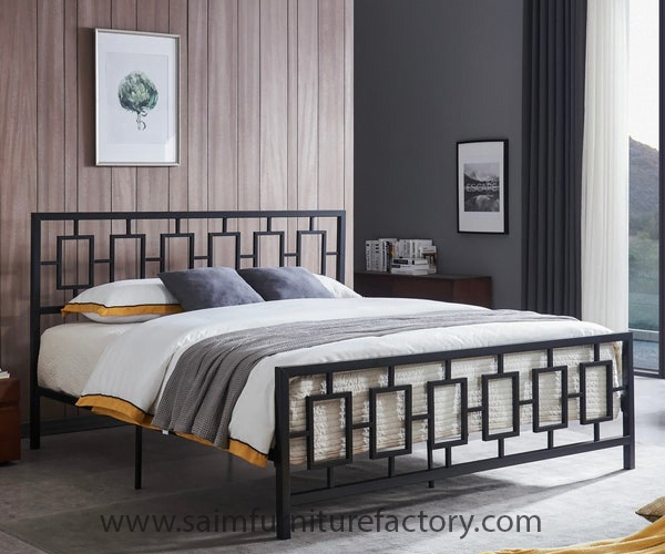 Beautiful Modern Style Iron Double Bed In Lahore