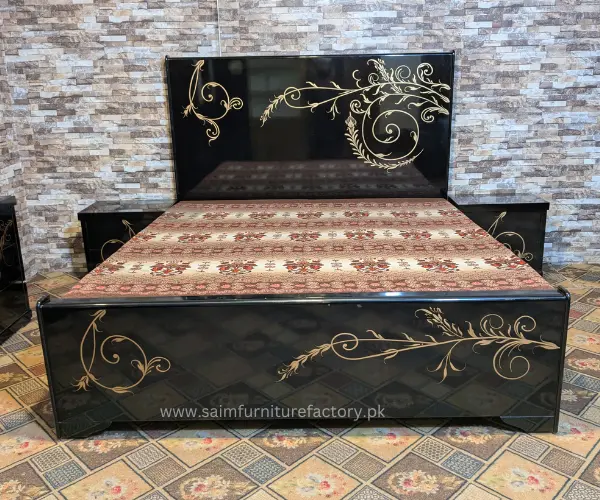 Beautiful King Size Bed Set in Lahore