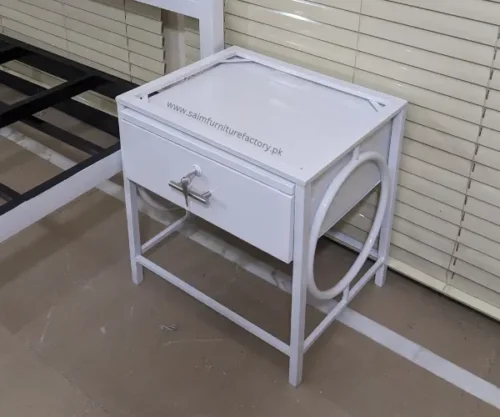 Beautiful Modern Style White Color Bed In Lahore Beautiful Modern Style White Color Bed In Lahore